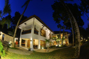 Отель Nabulao Beach and Dive Resort  Hinoba-An